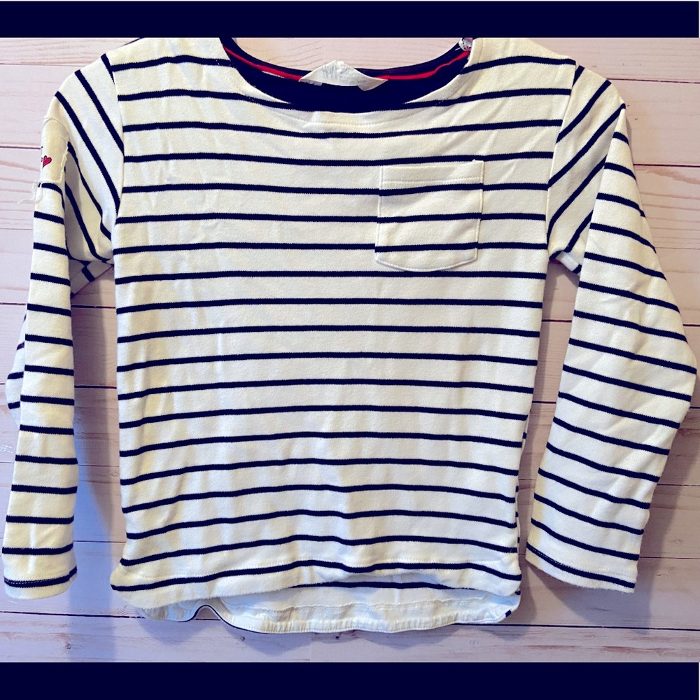 H&M kids Navy and White striped shirt size 6-8